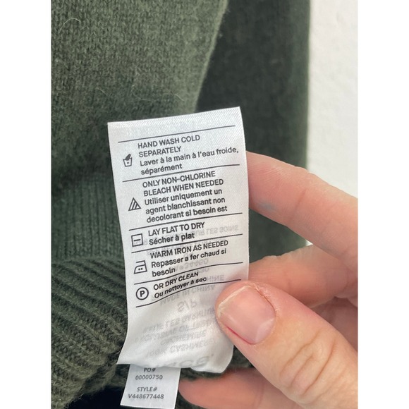 Vince 100% Cashmere Turtleneck Sweater Green Size S Quiet Money Preppy - Picture 4 of 13